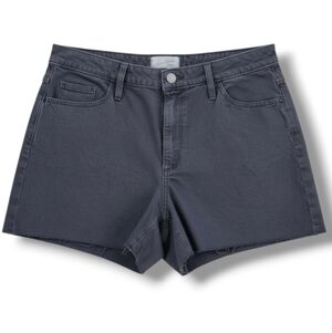 Universal Thread Women’s Vintage Midi Bloom Raw Hem Black Shorts – New With Tags